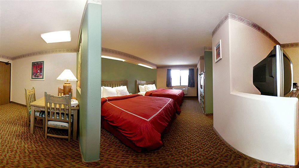 Comfort Suites เทาส์ ภายนอก รูปภาพ